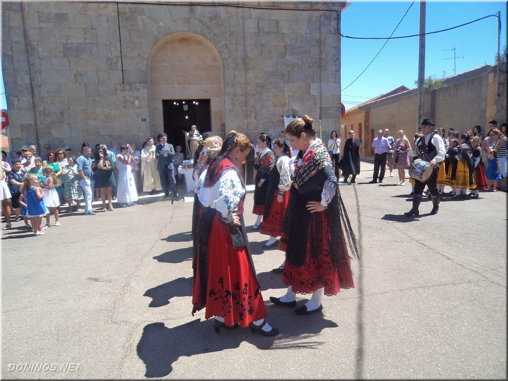santodomingo2013_seve_procesion-bailes_129.JPG